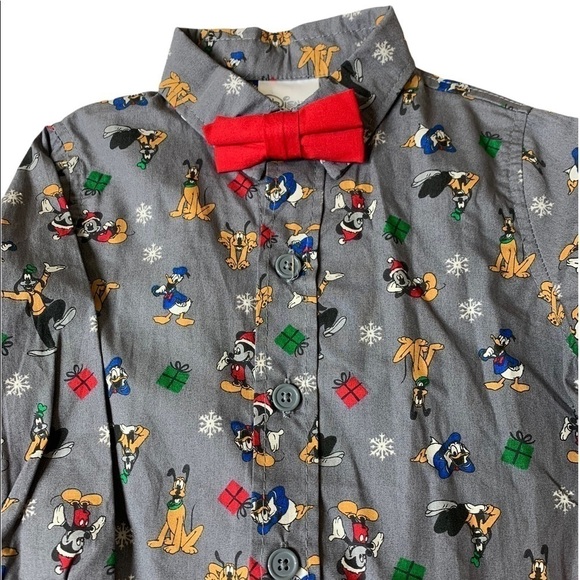 Disney holiday button up long sleeve shirt with red bow tie 18m - Picture 2 of 6
